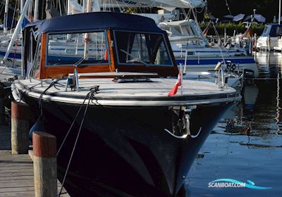 Kiel Classic 33 Motorboat 2007, with Volvo Penta D6 engine, Germany