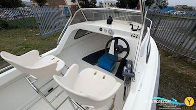KingFisher 166 Sports Fisher Motorboat 2010, with Evinrude Etec engine, United Kingdom