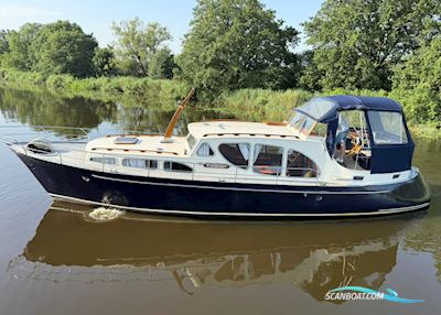 Klassiek Rondspant Motoryacht  1280 Motorboat 1948, with Sole engine, The Netherlands