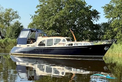 Klassiek Rondspant Motoryacht  1280 Motorboat 1948, with Sole engine, The Netherlands