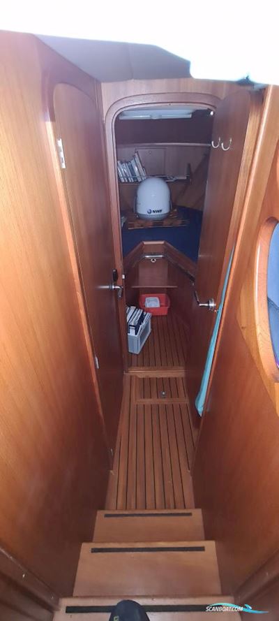 Kuster A-31 Motorboat 2001, with Vetus Deutz engine, Germany