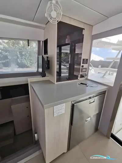 LEOPARD 43 Powercat Motorboat 2018, with Yanmar engine, Virgin Islands