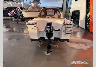 Lago Amore 550 Occasion Motorboat 2022, with Suzuki engine, The Netherlands