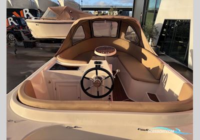 Lago Amore 550 Occasion Motorboat 2022, with Suzuki engine, The Netherlands