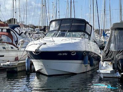 Larson Cabrio 310 Motorboat 2007, with Volvo Penta D4 260 engine, United Kingdom