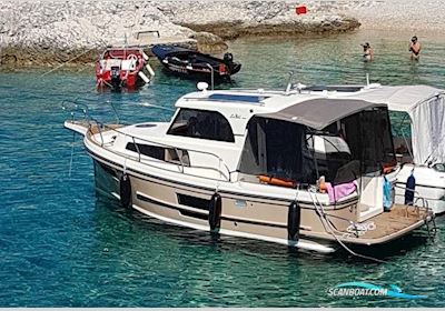Leidi 800R Motorboat 2018, with Hyundai S270P-ZF63A engine, Croatia