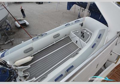 Leopard 47 Pc Motorboat 2007, with Cummins engine, France