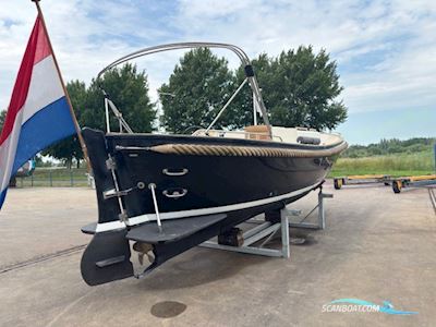 Lifestyle 9.60 Motorboat 2009, with Vetus Diesel engine, The Netherlands
