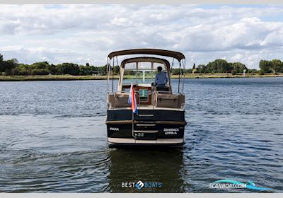 Linssen Classic Sturdy 32 AC Motorboat 2014, with Volvo Penta is Een Zweeds Merk Dat Wereldwijd Bekendstaat om Betrouwbare en Krachtige Scheepsmotoren en Aandrijfsystemen. Ze Leveren Zowel Diesel- al engine, The Netherlands
