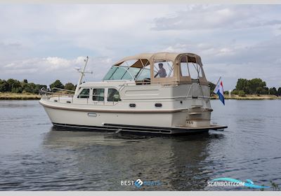 Linssen Grand Sturdy 35.0 AC Motorboat 2019, with Volvo Penta is een Zweeds merk dat wereldwijd bekendstaat om betrouwbare en krachtige scheepsmotoren en aandrijfsystemen. Ze leveren zowel diesel- al engine, The Netherlands