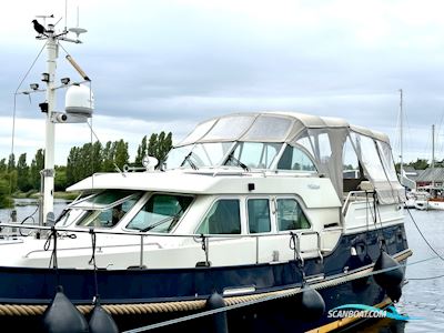 Linssen Grand Sturdy 430 AC Motorboat 2001, with Volvo Penta
 engine, Denmark