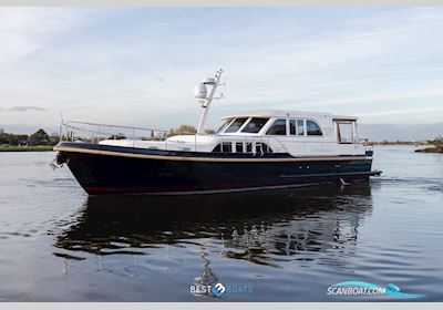 Linssen Grand Sturdy 470 Wheelhouse Motorboat 2017, with Volvo Penta is een Zweeds merk dat wereldwijd bekendstaat om betrouwbare en krachtige scheepsmotoren en aandrijfsystemen. Ze leveren zowel diesel- al engine, The Netherlands