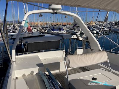 Live Aboard And Well Maintained Cruising Motor Yacht Motorboat 1991, with 2 * Caterpillar 3208 engine, Portugal