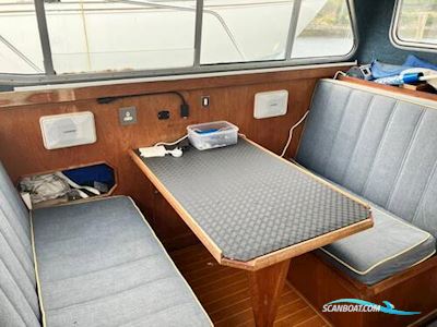 Lochin 333 Motorboat 2000, with Caterpillar engine, Ireland
