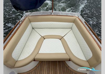 Long Island 33 Runabout Motorboat 2023, The Netherlands