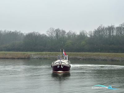 Luxe Motor 1600 Motorboat 1925, with John Deere engine, The Netherlands