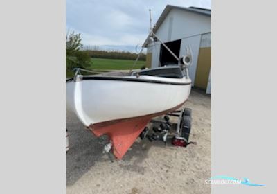Lynnæs Jolle (Dødsbo) Motorboat 2024, with Andet engine, Denmark