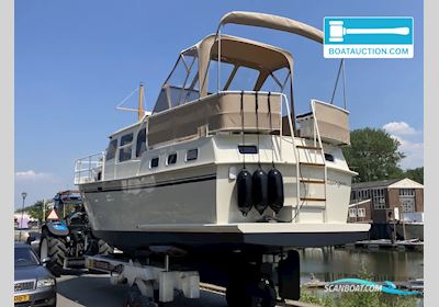Marathon 980AK Motorboat 1988, with Mercedes engine, The Netherlands