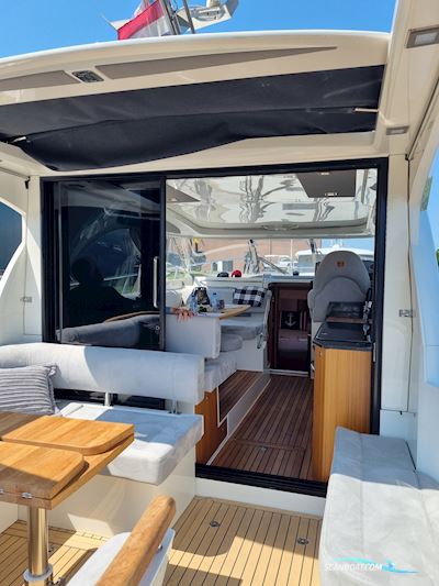 Marex 375 Motorboat 2020, with 2 engine, The Netherlands