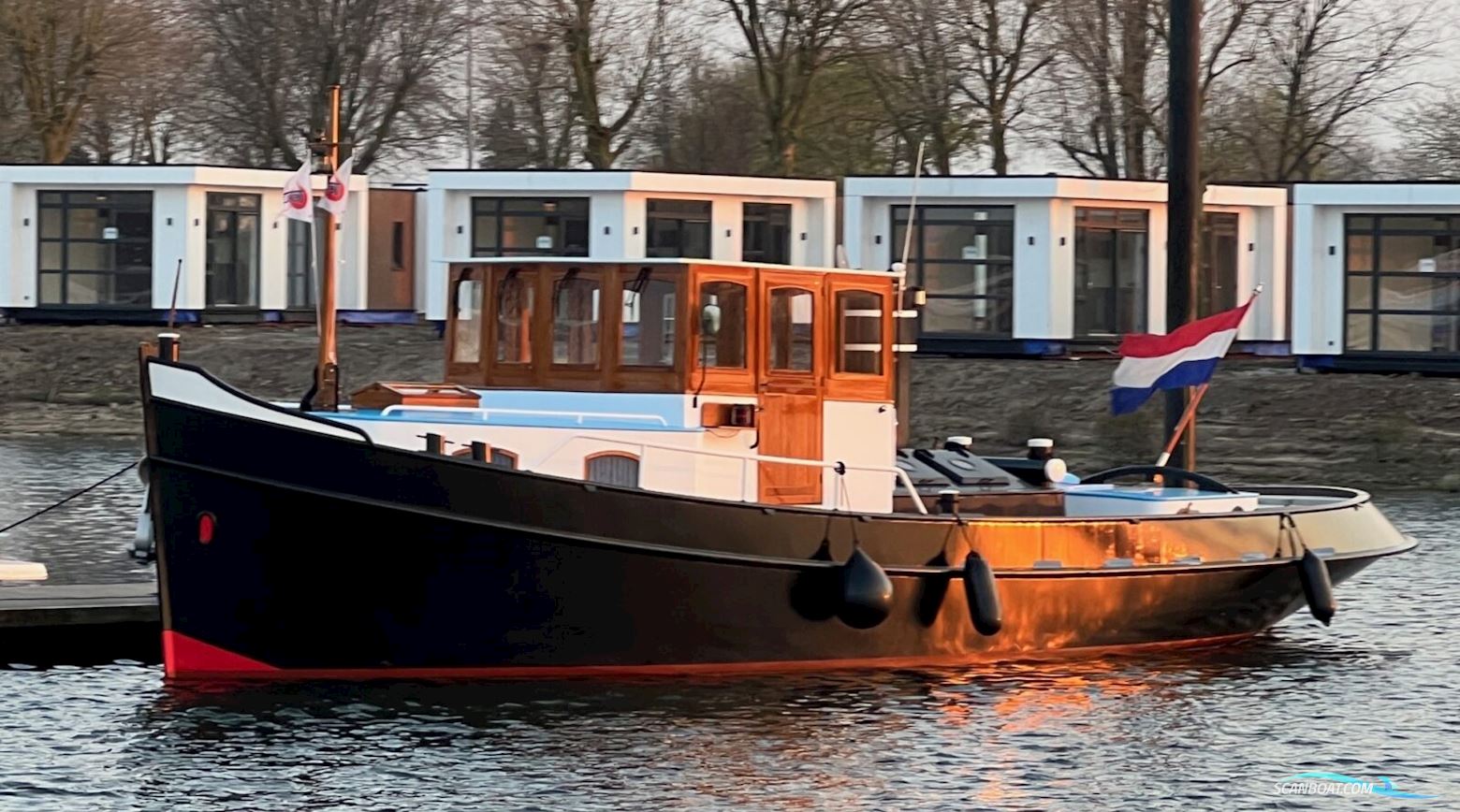 Marvis Sleper 14.95 Motorboat 2002, with Deawoo engine, The Netherlands