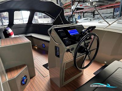 Maxima 680 Sport Lounge Motorboat 2025, with Suzuki engine, The Netherlands