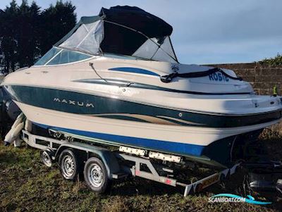 Maxum 2300 SC Motorboat 2002, with Mercruiser 5.0L Mpi engine, United Kingdom