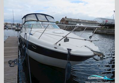 Maxum 2700 SCR Motorboat 2000, with Mercruiser MPI engine, United Kingdom