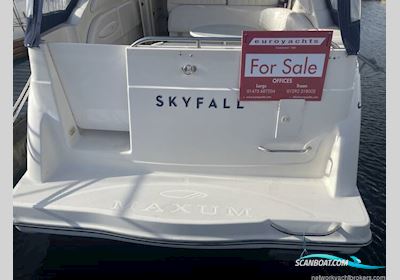 Maxum 2700 Scr Motorboat 1999, with Mercruiser engine, United Kingdom