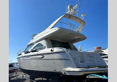Maxum 4600 SCB Motorboat 1997, with Cummins 450C engine, United Kingdom