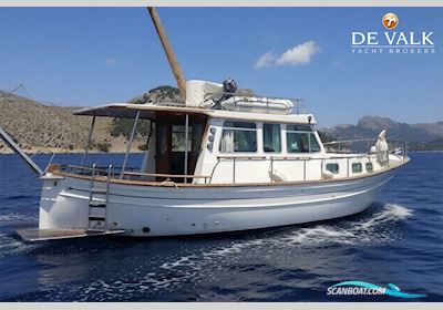 Menorquin 42 TR Motorboat 1998, with Volvo engine, France