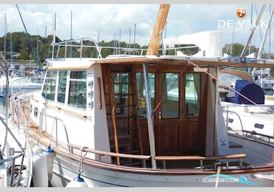 Menorquin 42 TR Motorboat 1998, with Volvo engine, France