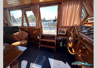 Molenkruiser 12.00 AK Cabrio Motorboat 1982, with Mitsubishi engine, The Netherlands