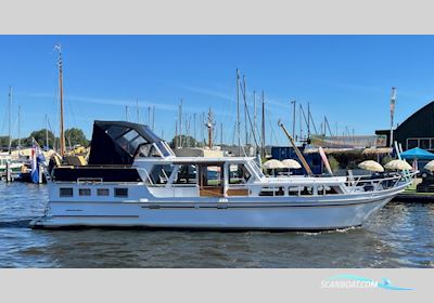 Molenkruiser 12.00 AK Cabrio Motorboat 1982, with Mitsubishi engine, The Netherlands