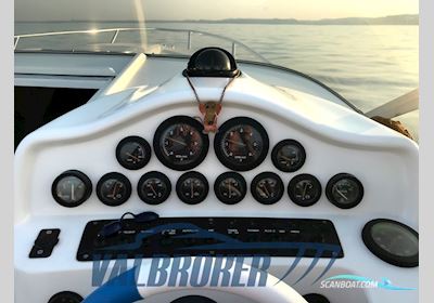 Molinari Falcon 26 Motorboat 1994, with Mercruiser Mcm 4,3 engine, Italy