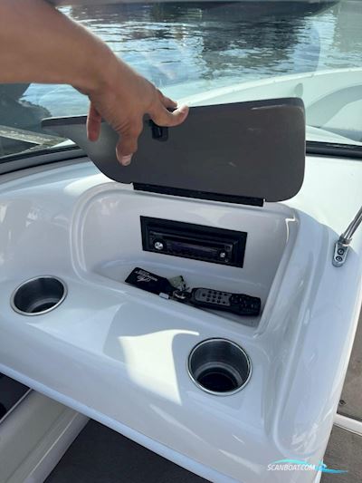 Monterey 180 FS Bowrider Motorboat 2008, with Mercruiser  engine, The Netherlands