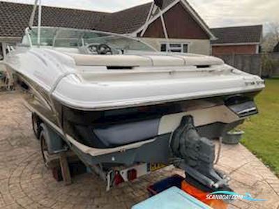 Monterey 218 lc Motorboat 2005, with Mercruiser engine, United Kingdom