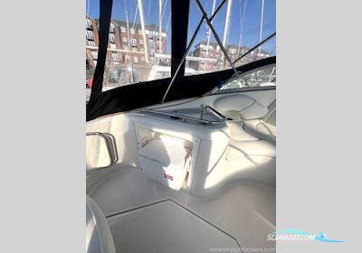 Monterey 245 Sport Cruiser Motorboat 2003, with Yanmar engine, United Kingdom