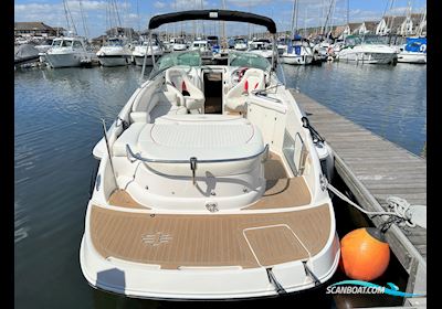 Monterey 268 SC Motorboat 2004, with Mercruiser engine, United Kingdom