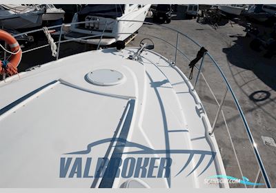 Monterey Boats 415 SY Sport Yacht Motorboat 2008, with Volvo Penta D6 Ips 600 engine, Italy
