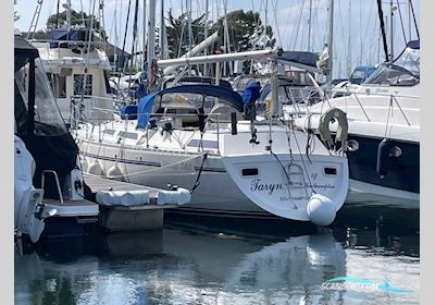 Moody 346 Motorboat 1989, with Volvo D2-40 engine, United Kingdom