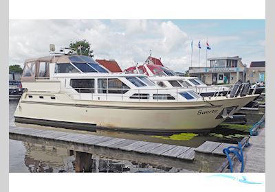 Moolenaars Hemmes Kruiser 1300 AK Motorboat 1994, with Ford Sabre SP135 engine, The Netherlands