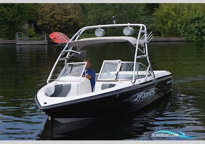 Moomba Mobius Lsv Motorboat 2004, with Indmar engine, The Netherlands