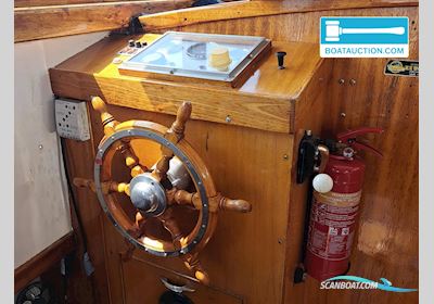 Motorboot 830 Motorboat 1974, with Peugeot engine, The Netherlands