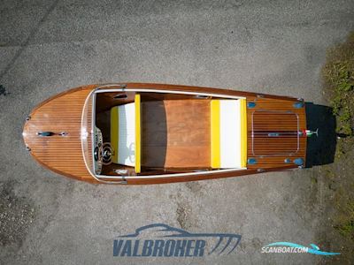 Motoscafo Aeromere Giulietta Plen Air Motorboat 1959, with Giulietta T1 engine, Italy