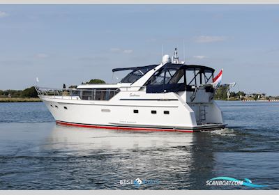 Mulder 48 Futura Favorite Superieur Motorboat 1995, with Perkins Sabre is een dieselmotor van het Britse merk Perkins, dat wereldwijd bekendstaat om zijn betrouwbare, duurzame en onderhoudsvriendelijke moto engine, The Netherlands