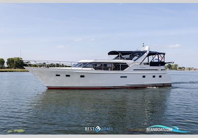 Mulder 48 Futura Favorite Superieur Motorboat 1995, with Perkins Sabre is een dieselmotor van het Britse merk Perkins, dat wereldwijd bekendstaat om zijn betrouwbare, duurzame en onderhoudsvriendelijke moto engine, The Netherlands