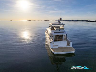 NIMBUS 495 Flybridge Motorboat 2026, with Volvo Penta engine, Sweden