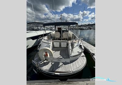 Nimbus 250 R Motorboat 2008, with Volvo Penta engine, Finland