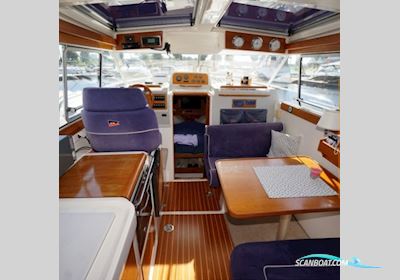 Nimbus 280 Coupé Motorboat 2000, with Volvo Penta engine, The Netherlands