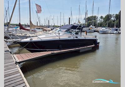 Nimbus 300 R Nova Motorboat 2006, with Volvo D 6-330 engine, Germany